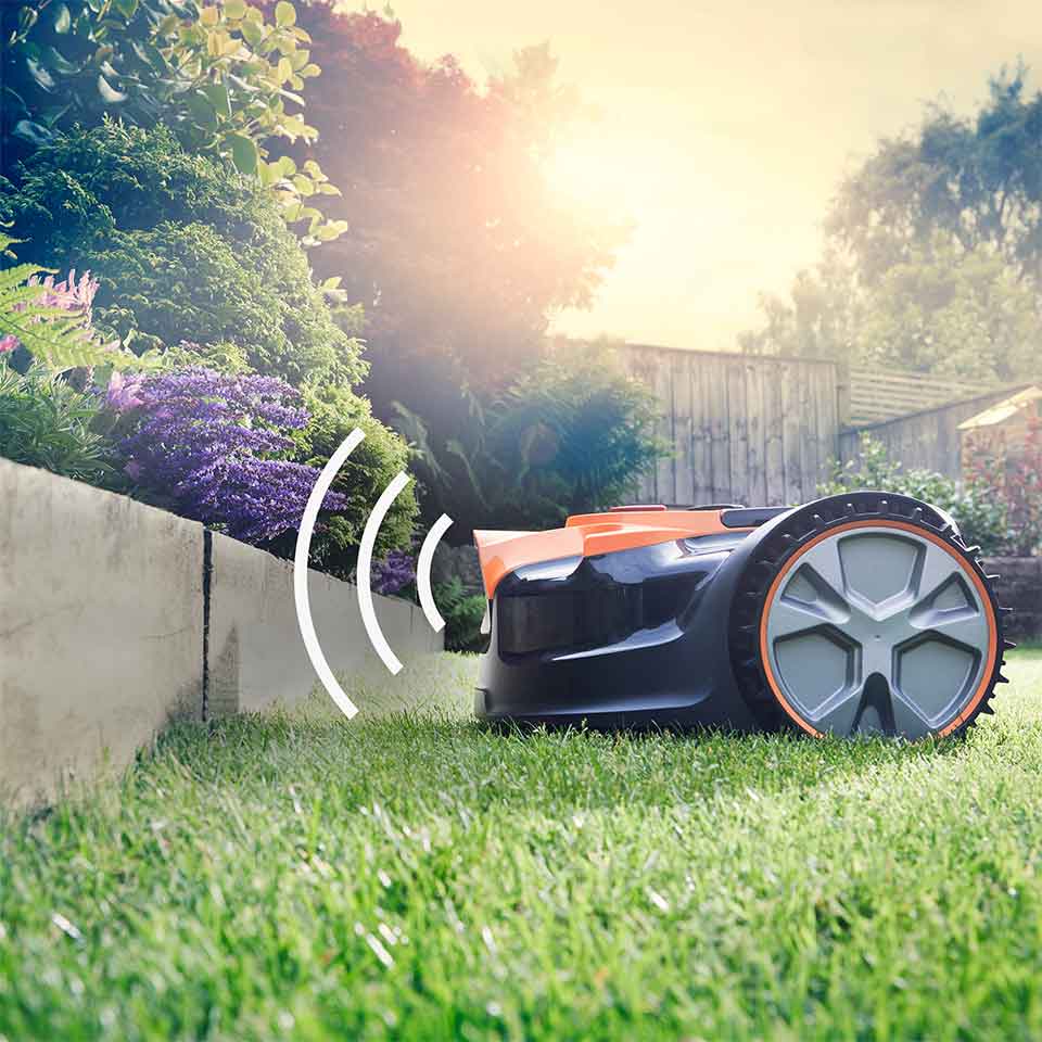 Robot koszący LawnMaster OcuMow VBRM16-1-03 | Bez przewodu ograniczającego | Kamera OGR | Akumulator MX24
