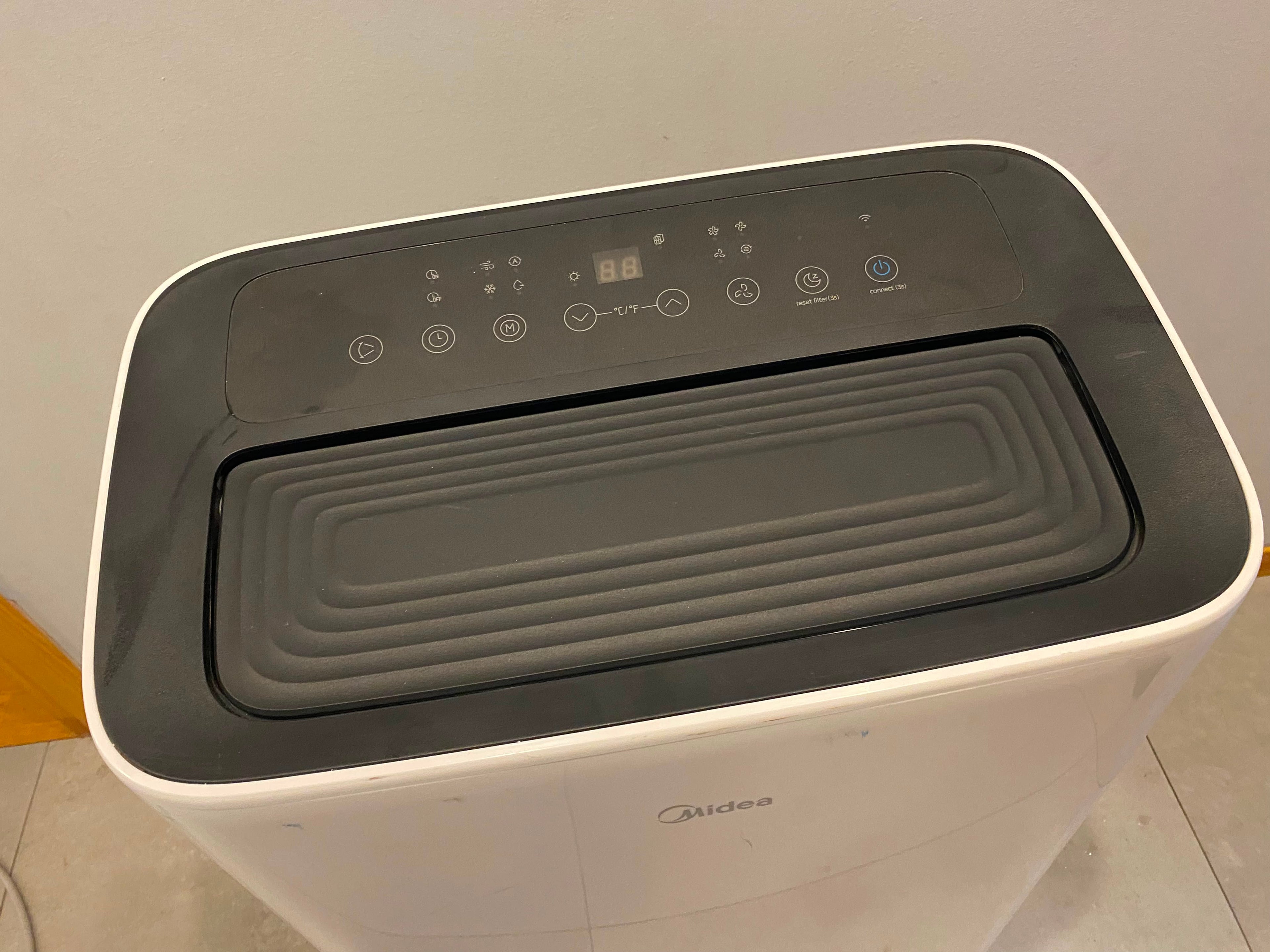 MIDEA Silent 12000 BTU – Klimatyzator przenośny z funkcją grzania | 3,5 kW | WiFi | Pompa ciepła